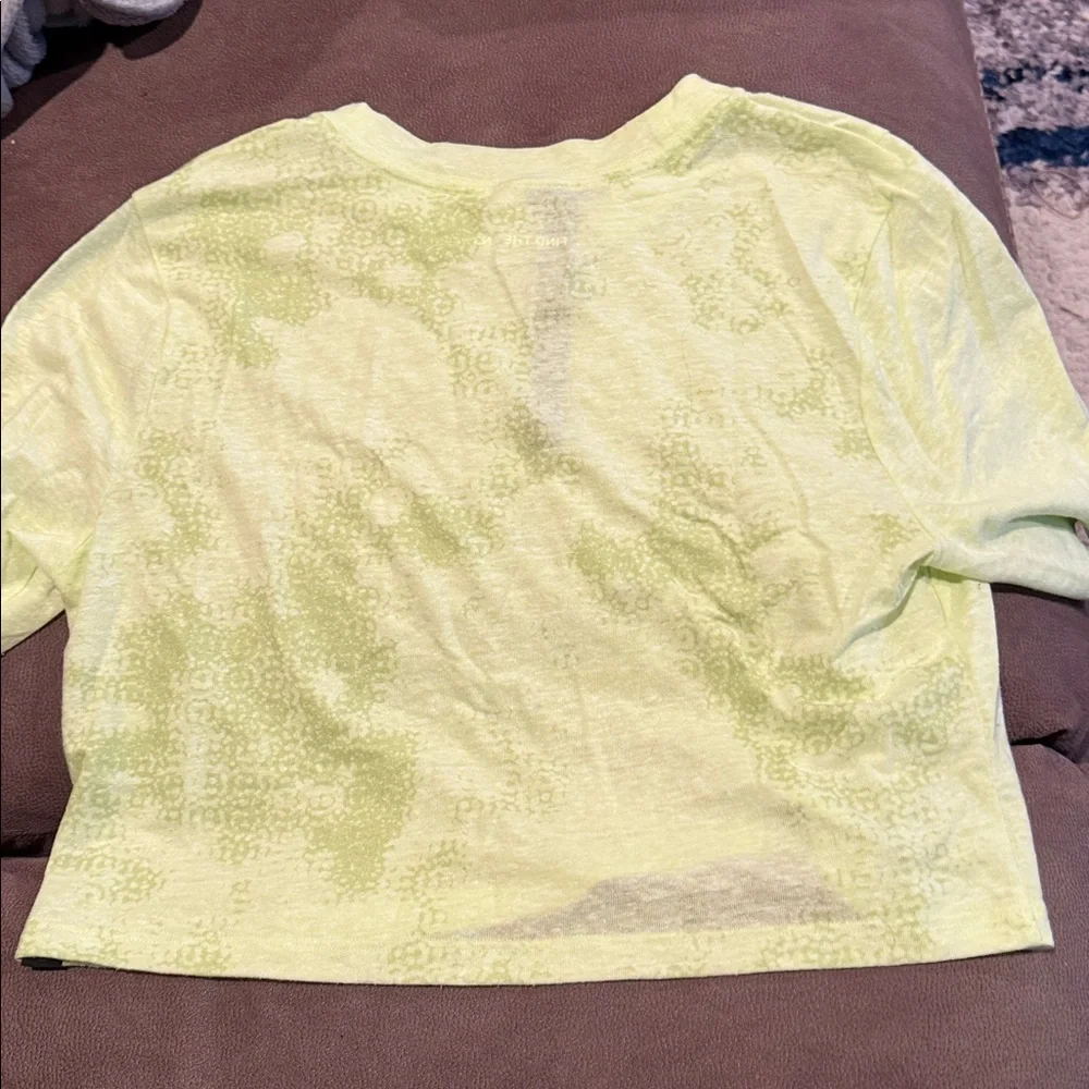 Lululemon Lab Bright Yellow Women’s Short Sleeve Crop Top Size 2